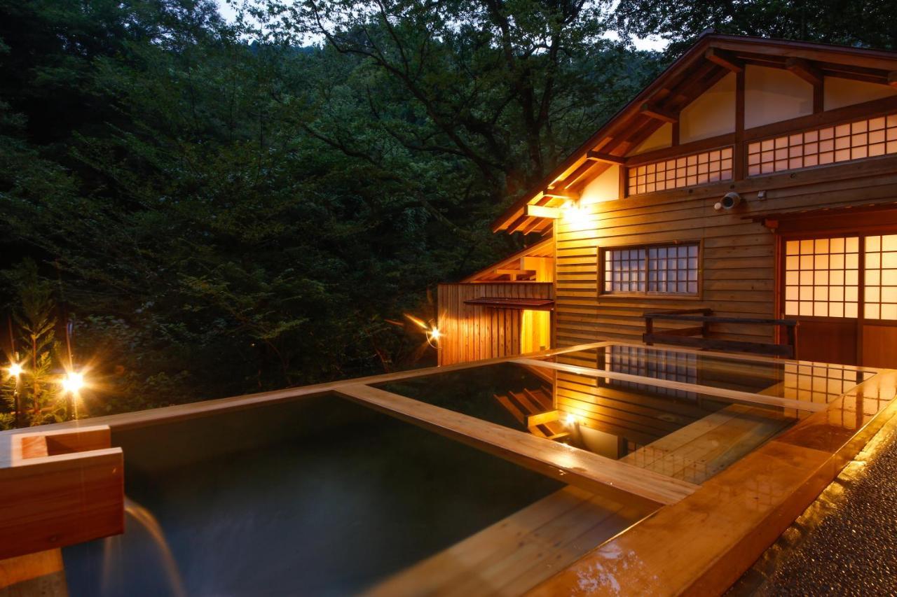 Yamanaka Onsen Hanatsubaki Кага Екстериор снимка