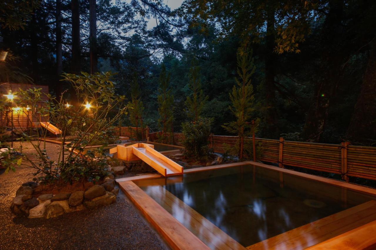 Yamanaka Onsen Hanatsubaki Кага Екстериор снимка