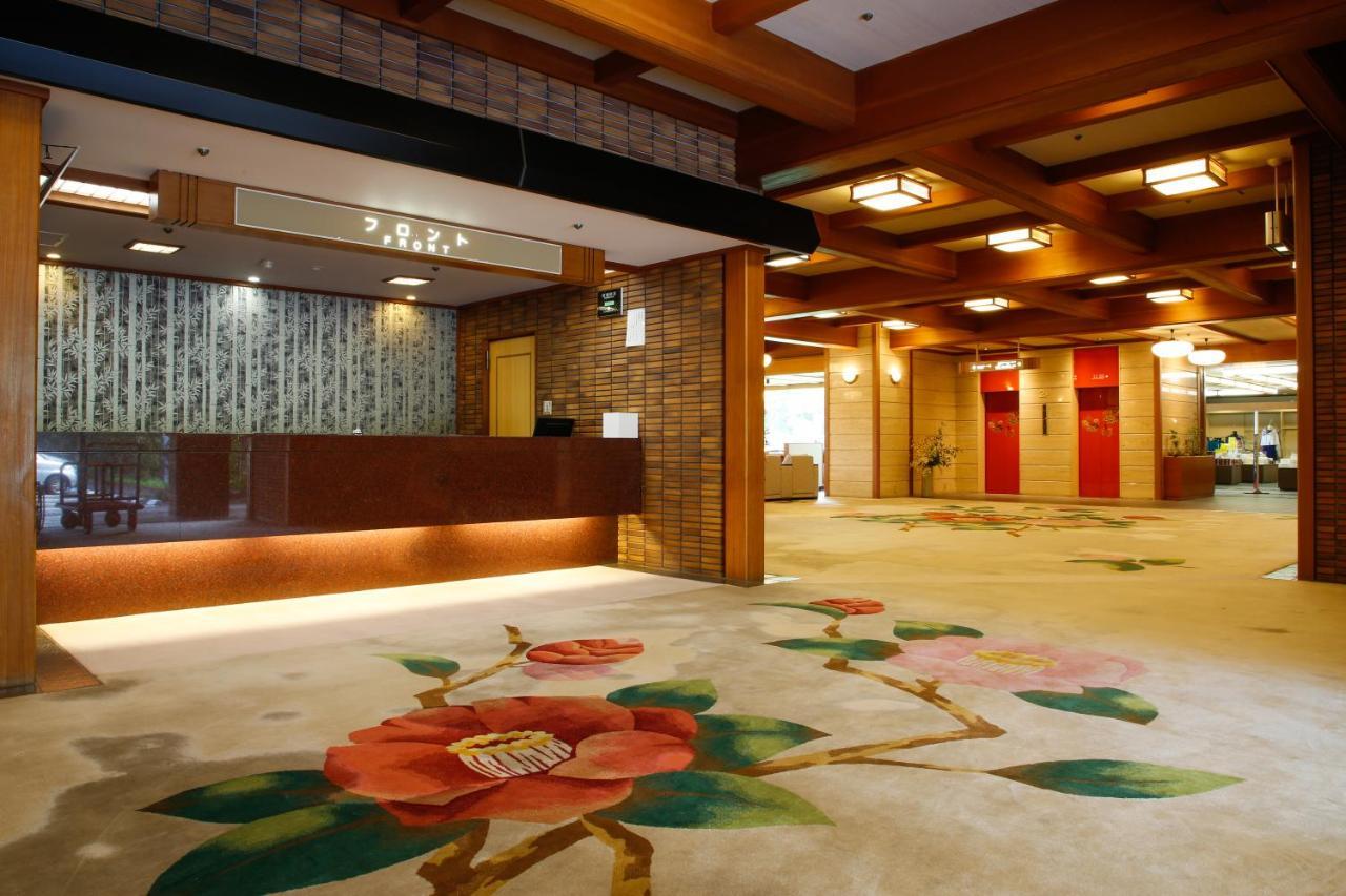 Yamanaka Onsen Hanatsubaki Кага Екстериор снимка