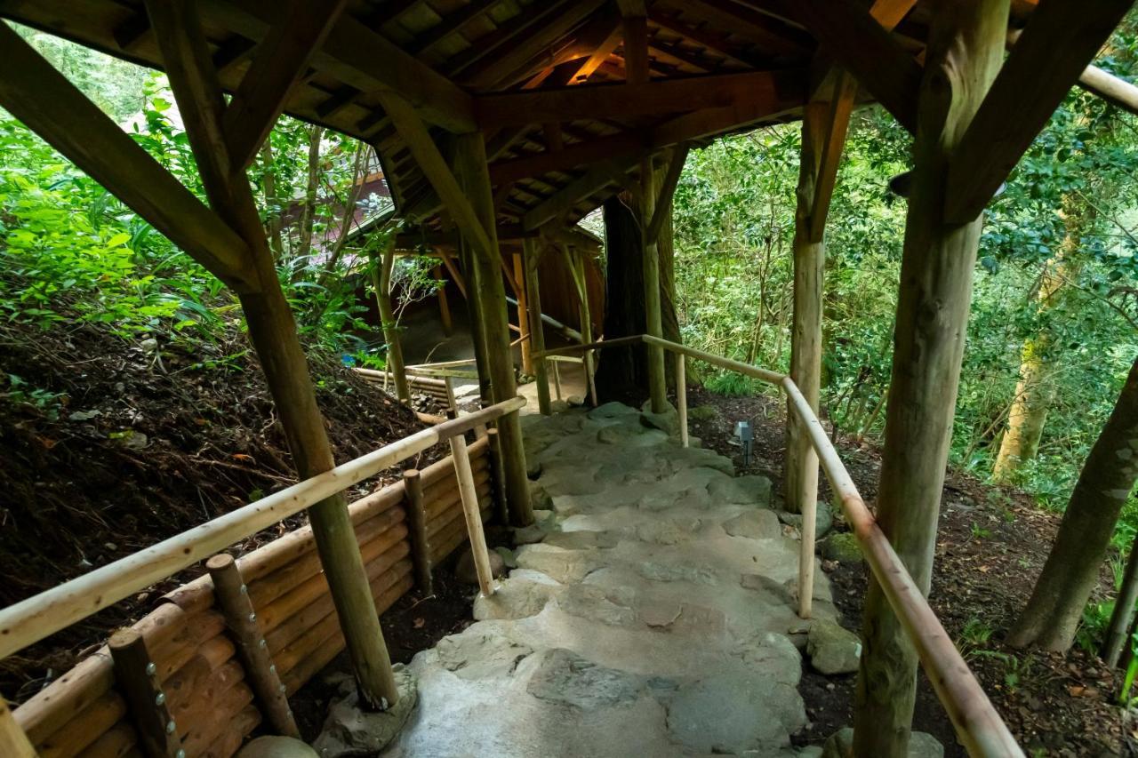 Yamanaka Onsen Hanatsubaki Кага Екстериор снимка
