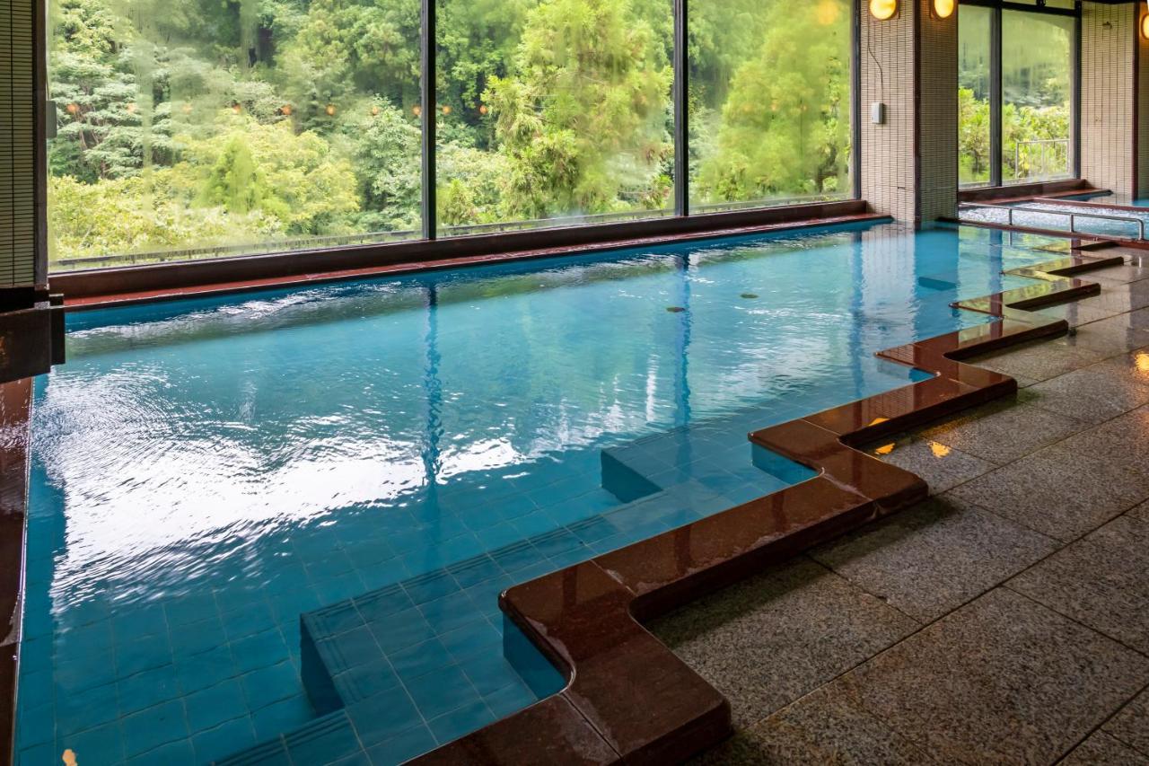Yamanaka Onsen Hanatsubaki Кага Екстериор снимка
